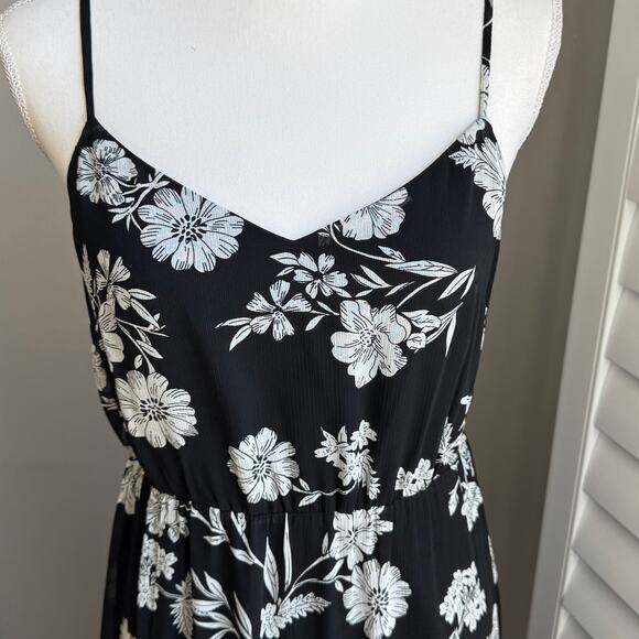 J. CREW MERCANTILE Dress Womens 6 Black White Floral Tiered Maxi Resort Wear - Picture 6 of 14